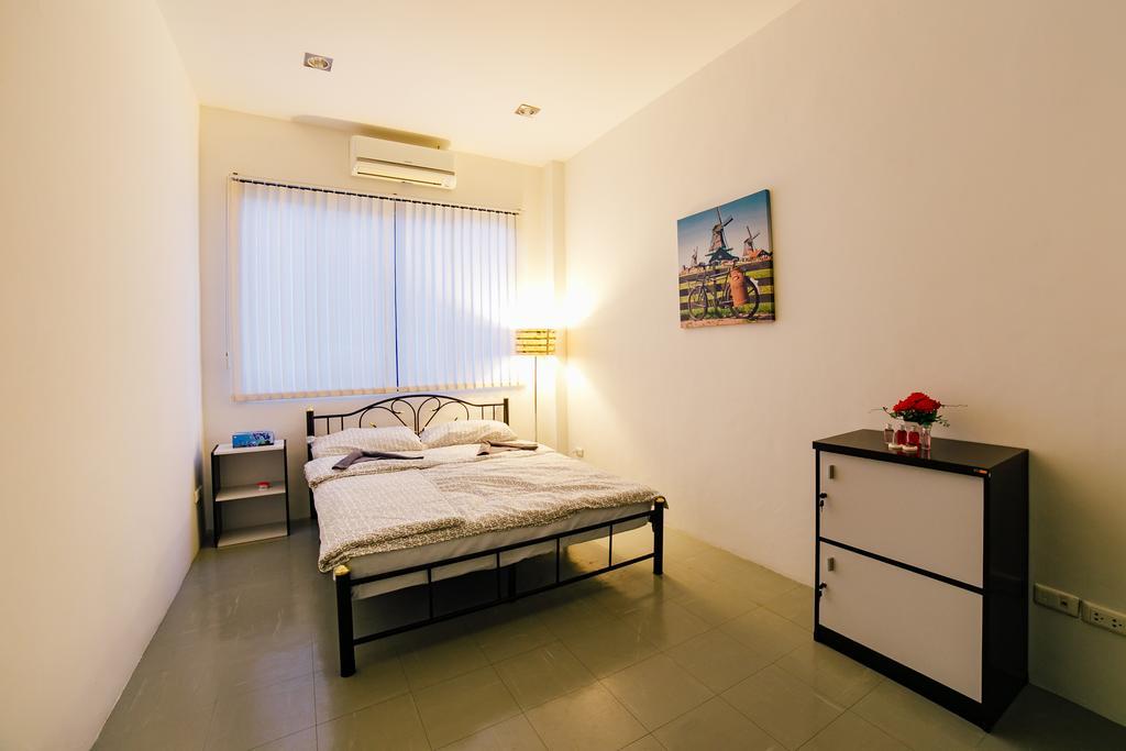 Backpackers Eurohostel شاطئ تشاوينغ الغرفة الصورة