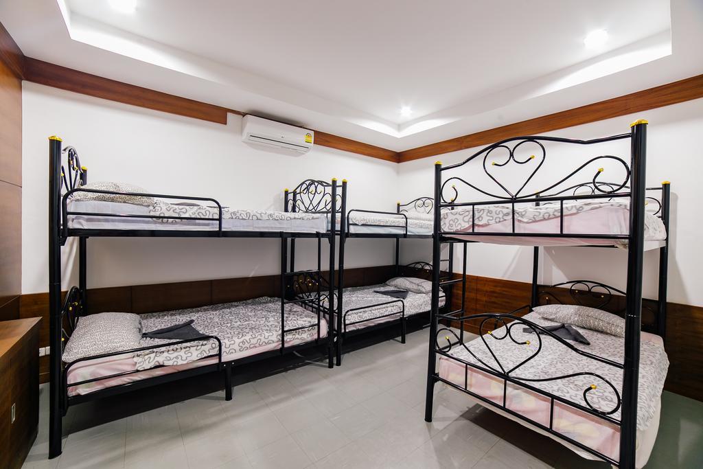 Backpackers Eurohostel شاطئ تشاوينغ الغرفة الصورة